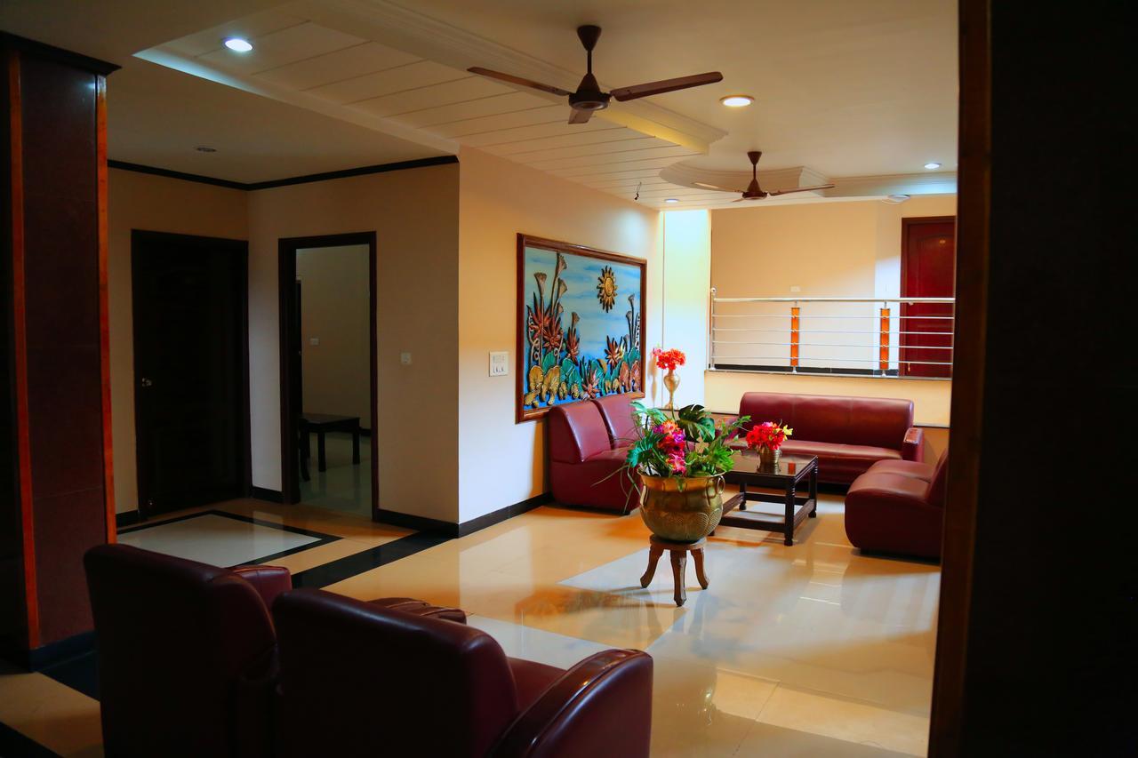 Hotel Vels Court Palni Luaran gambar