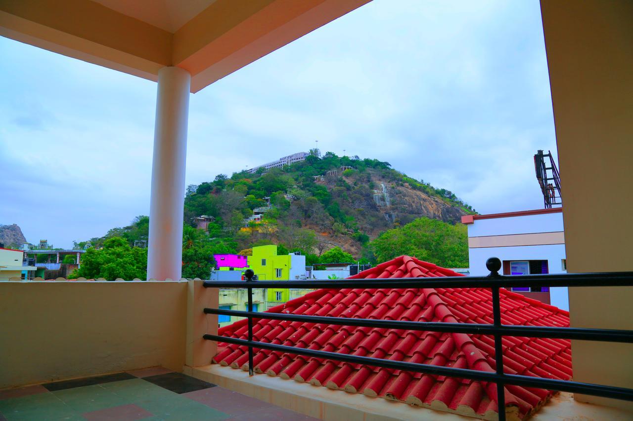 Hotel Vels Court Palni Luaran gambar