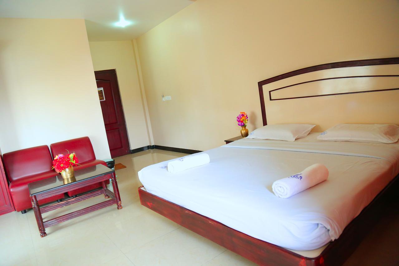 Hotel Vels Court Palni Luaran gambar