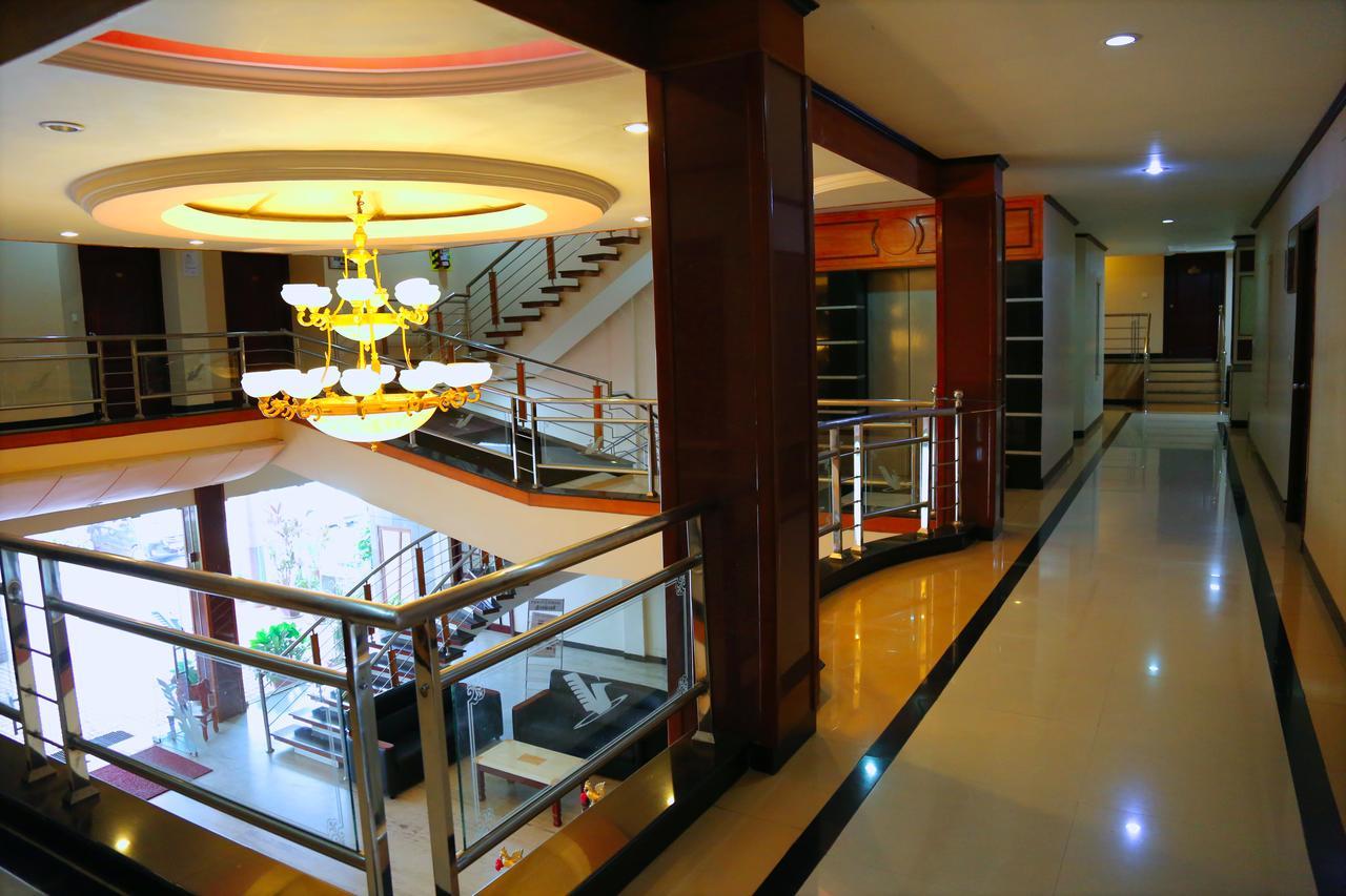Hotel Vels Court Palni Luaran gambar